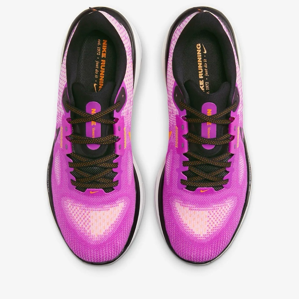 Nike Vomero 17